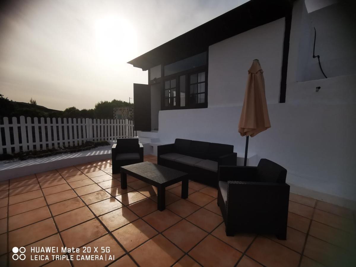 Campo Y Lava Villa Tías Exterior foto