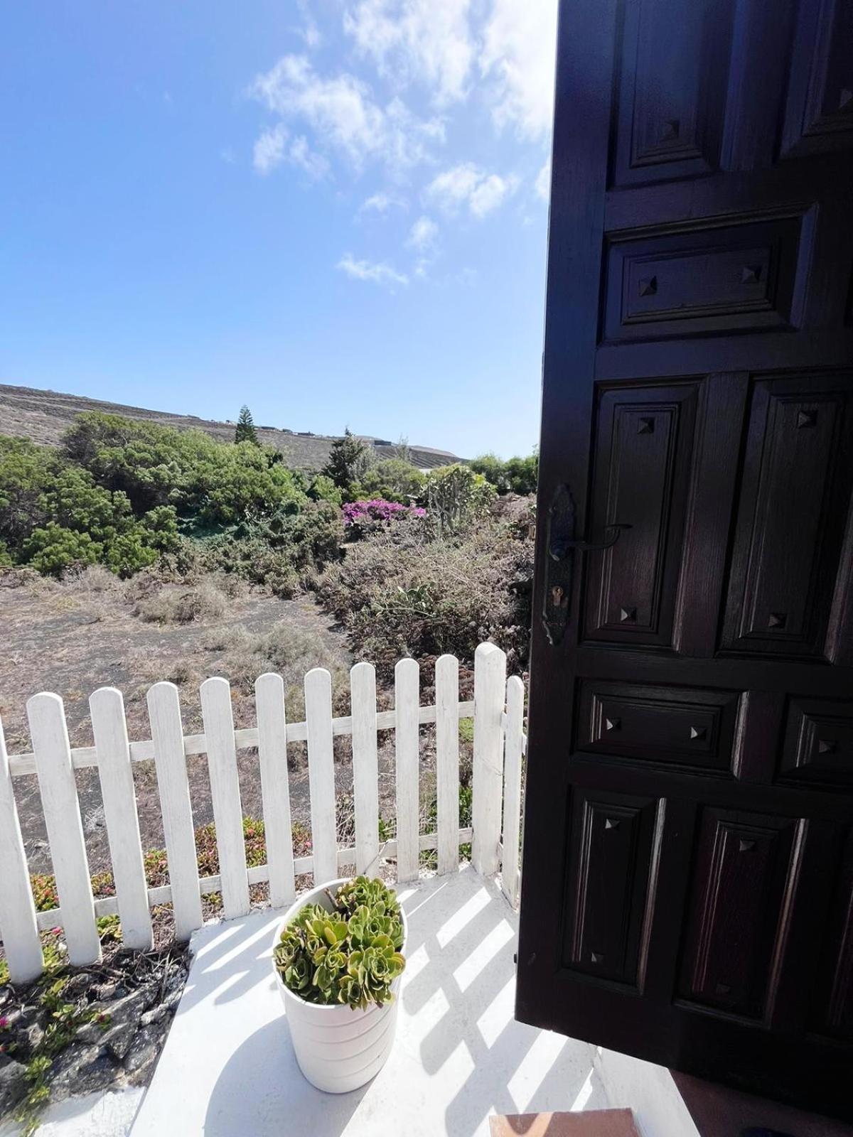 Campo Y Lava Villa Tías Exterior foto